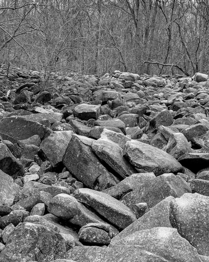 Ringing Rocks - Weird History Stories
